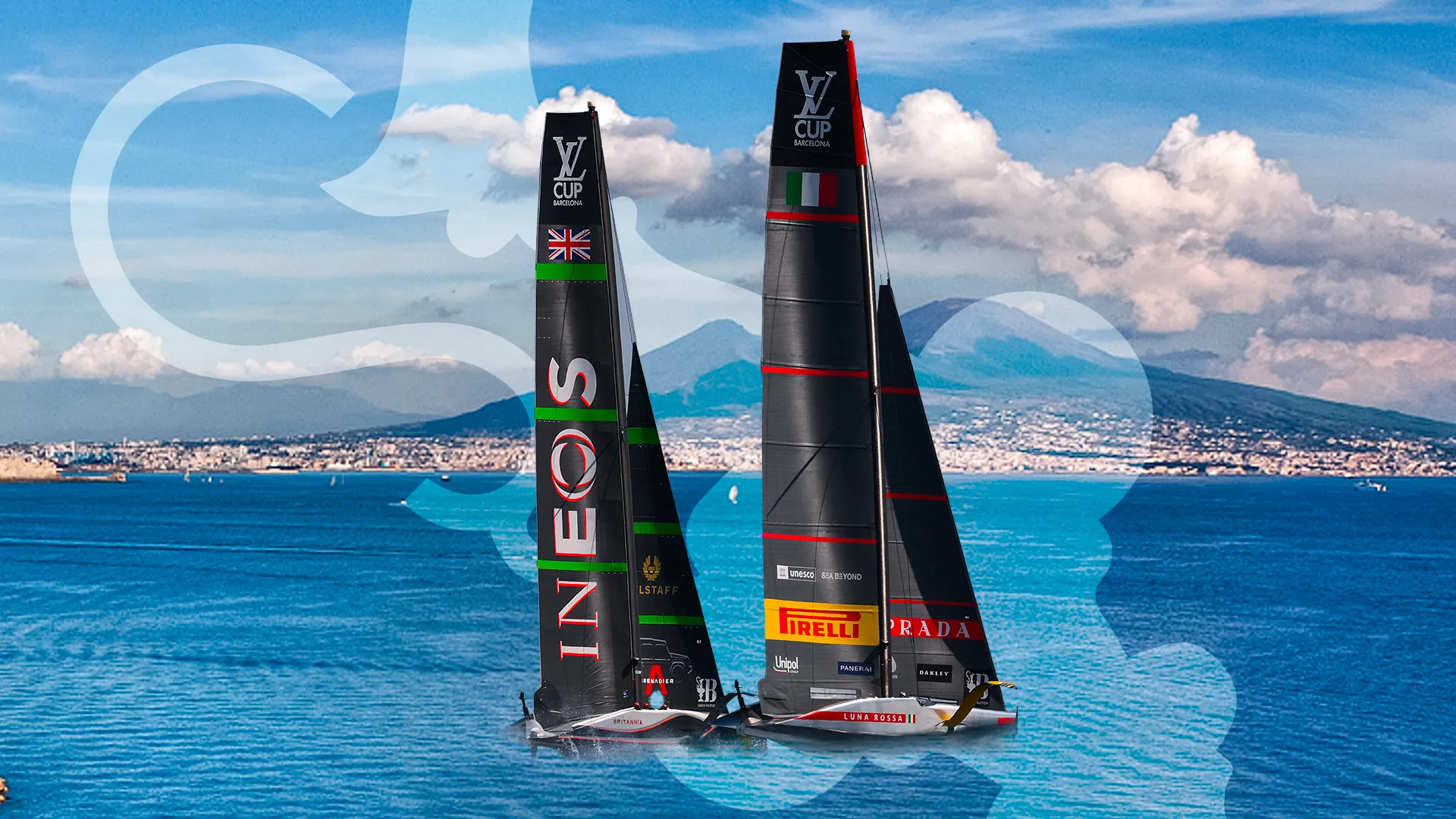Imbarcazioni dell'America's Cup nel Golfo di Napoli